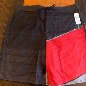 NEW O’Neil size 40 men swim shorts